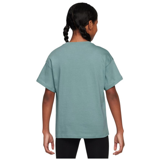 Nike Παιδική κοντομάνικη μπλούζα Sportswear Essential Tee Nike Παιδική κοντομάνικη μπλούζα Sportswear Essential Tee